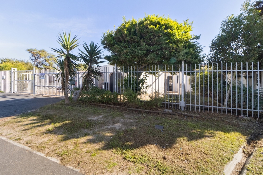 2 Bedroom Property for Sale in Tijgerhof Western Cape
